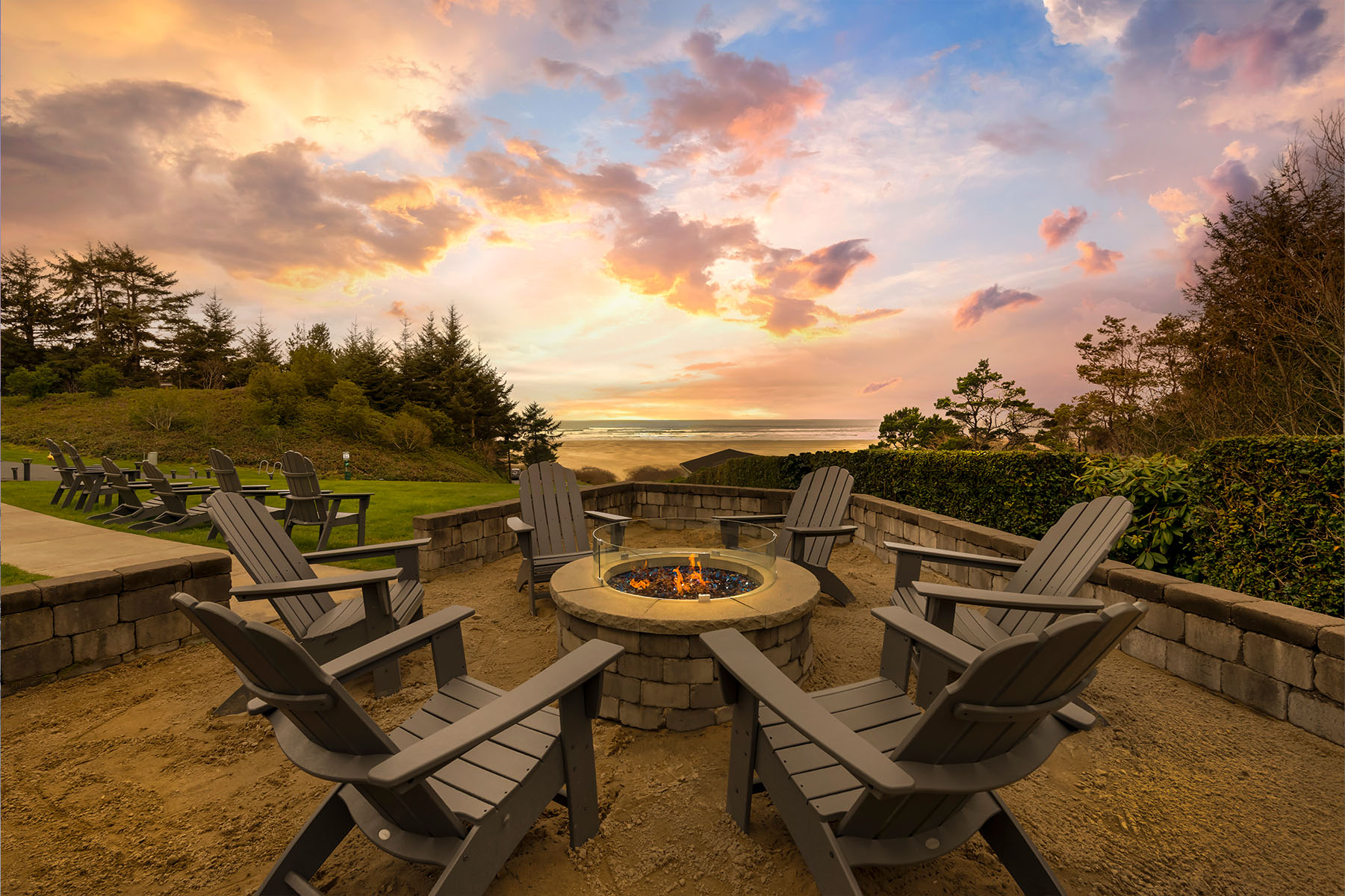 Bw Best Western Newport Oregon Sunset Firepit