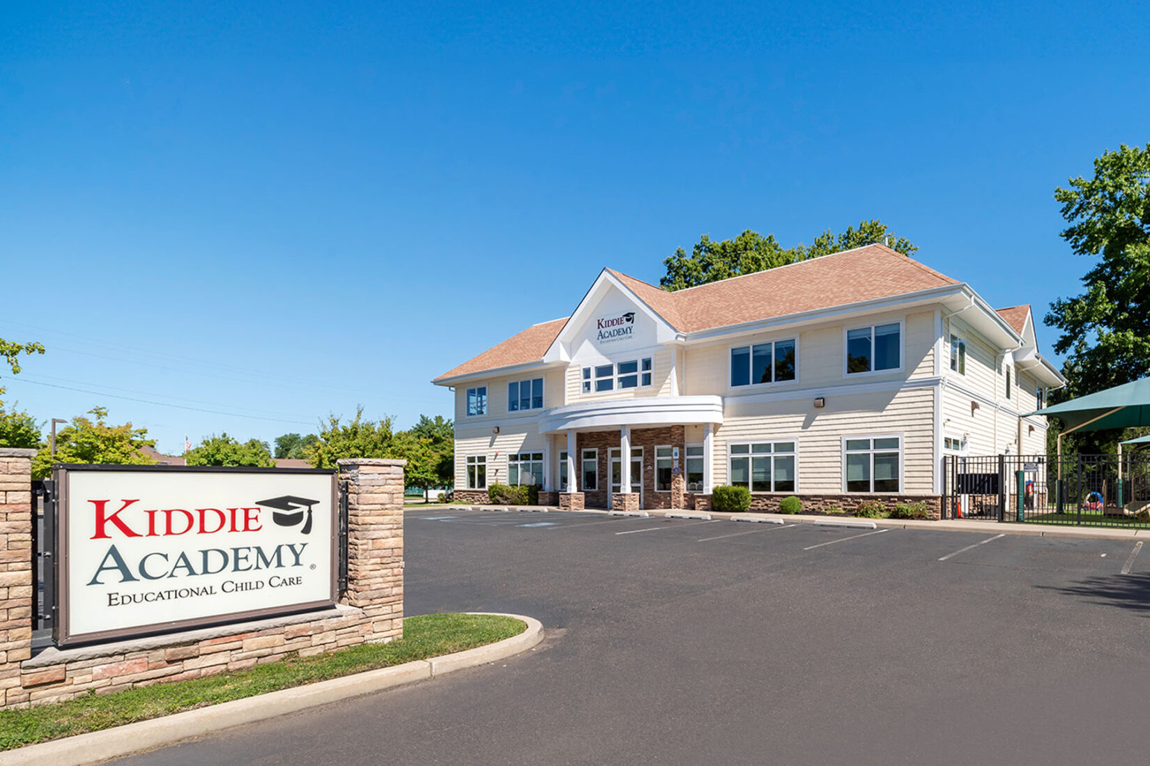 Kiddie Academy Exterior Cs3photography