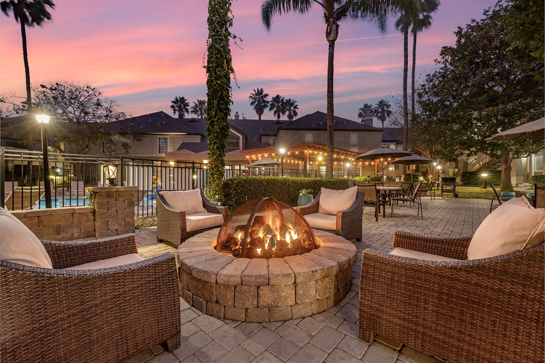 Sonesta Torrance Firepit Cs3photography